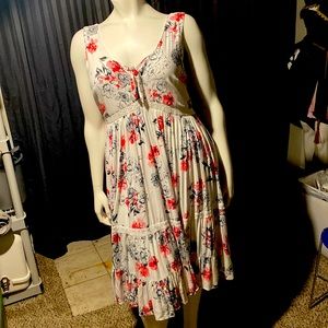 Torrid White Floral Dress Plus size 2